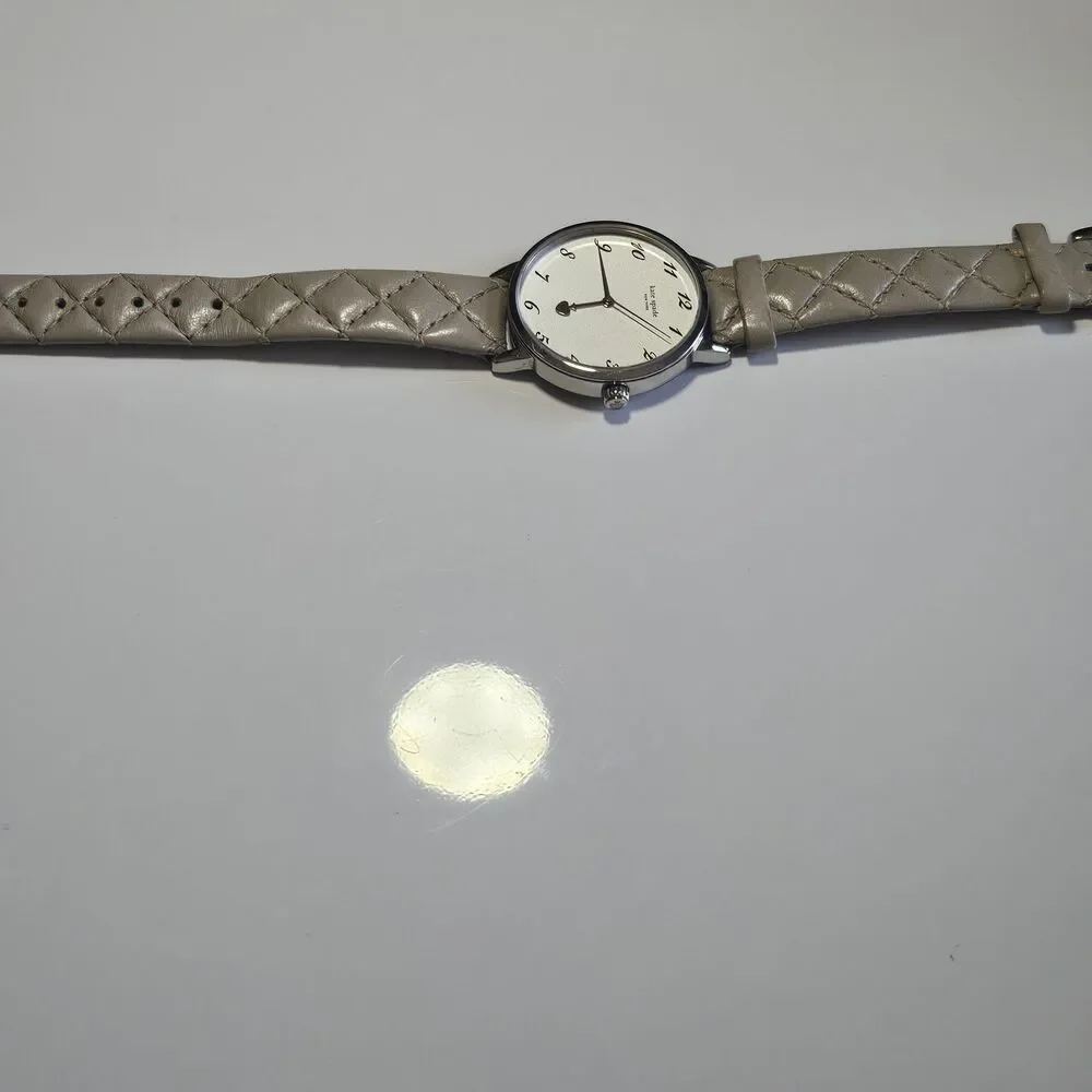 Kate Spade 1YRU0784 Silver Dial Leather Strap Women's Watch Needs New Battery